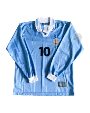 Uruguay 1999-01 *player issue w/tags* #10